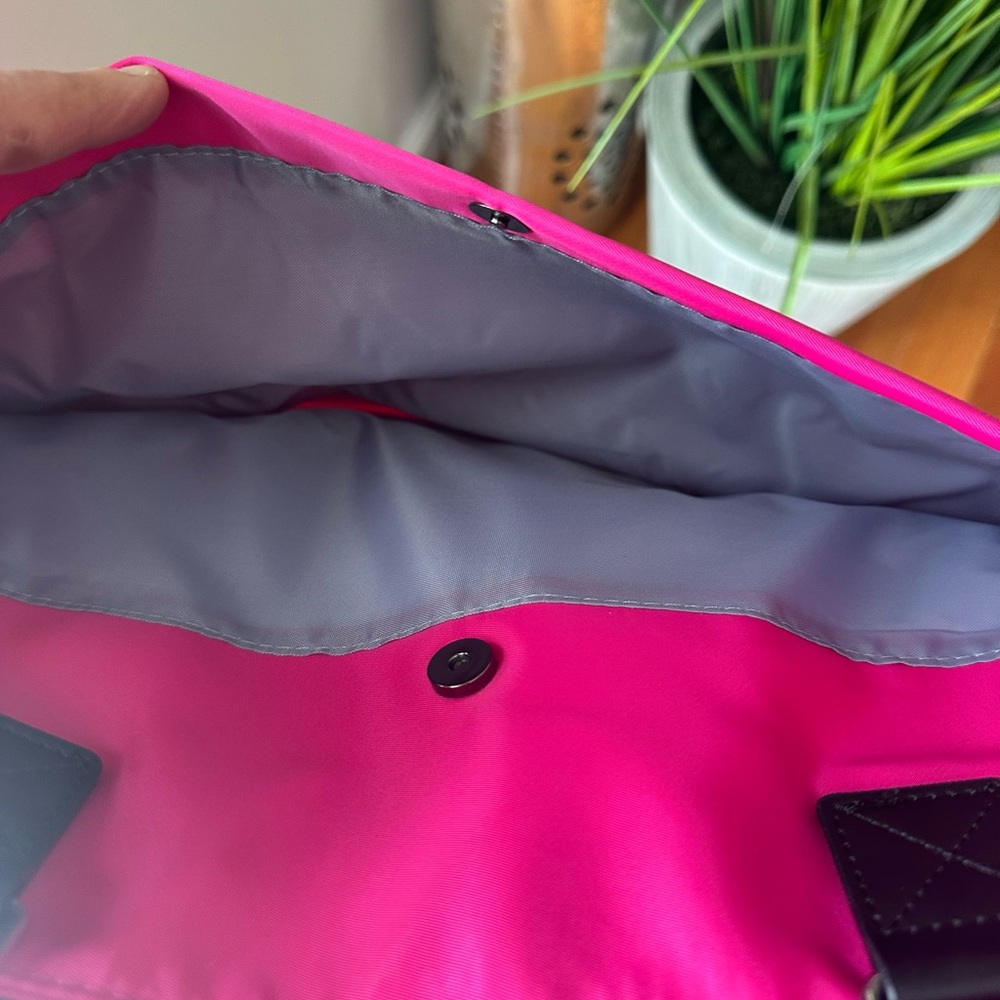 2 NWT Bags IHKWIP Cargo Catchall Tote + Call Me Later Cell Phone Crossbody - Picture 7 of 16